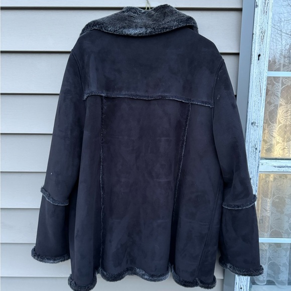 Cyclone faux Shearling Coat. NWOT - Picture 7 of 8
